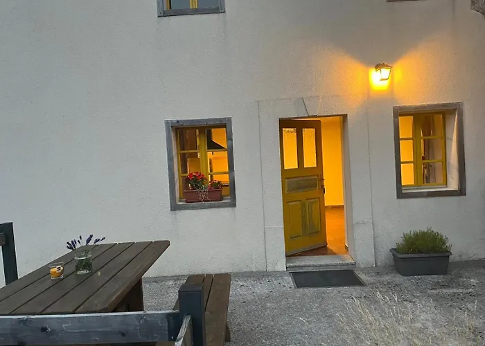 アパート Abinkar